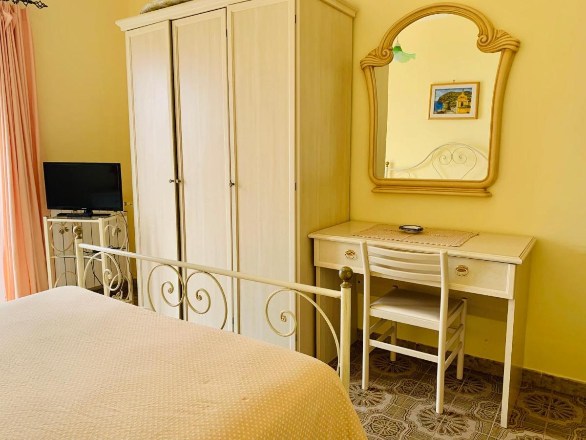 Pensione Casa Verde Sant'Angelo  Экстерьер фото